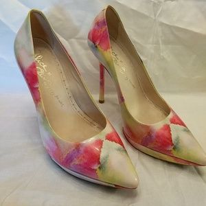 Alice and Olivia heels size 37